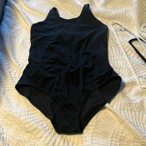 Lulu lemon water slide black one piece bathing suit in size 10